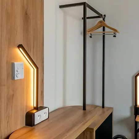 B&B Hôtel Champigny-sur-Marne Hotel 3*